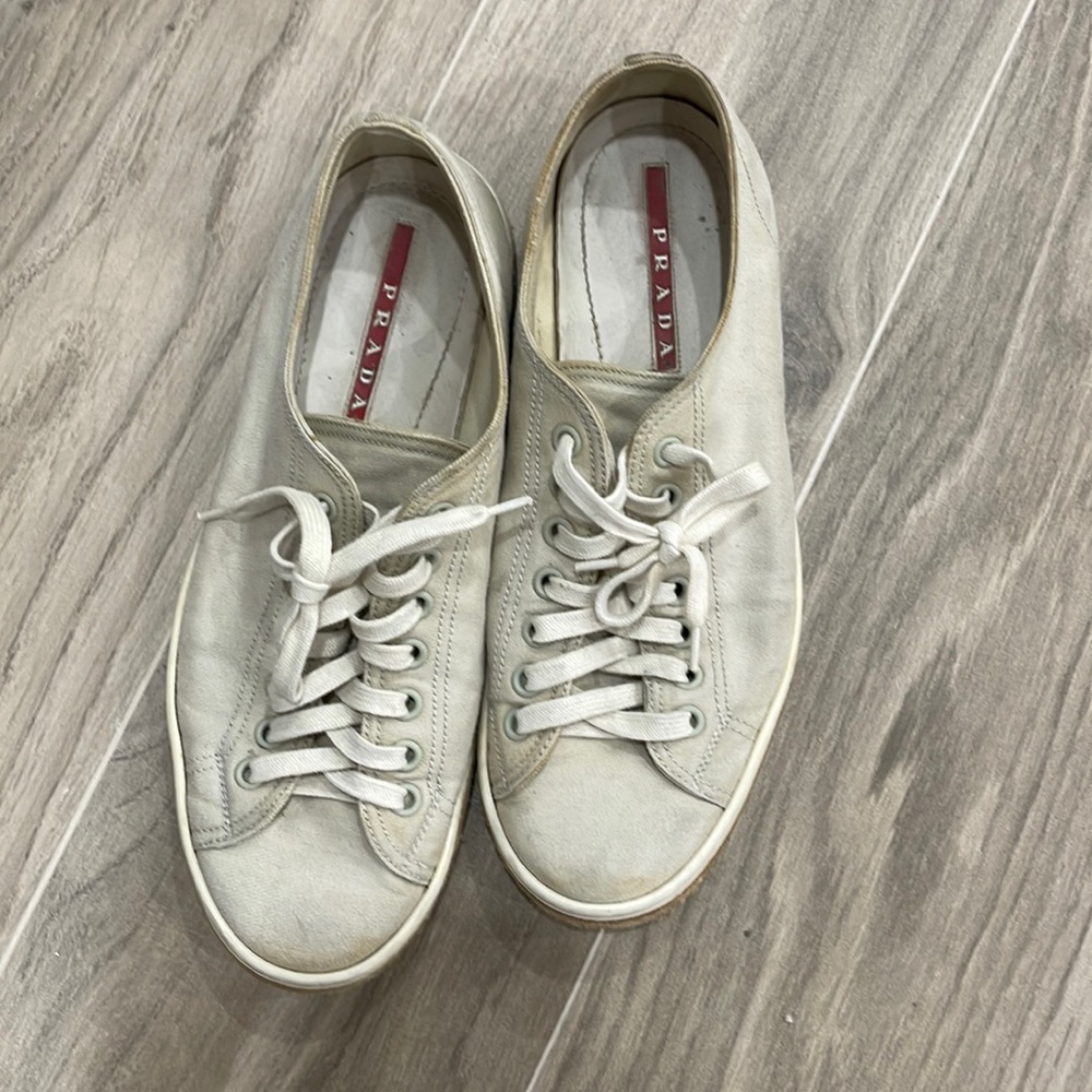 Prada lined sneakers size 11